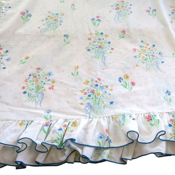 Vintage 1980 JP Stevens King Size Flat Sheet Ruffled Edge Floral Bouquet USA - Picture 5 of 6